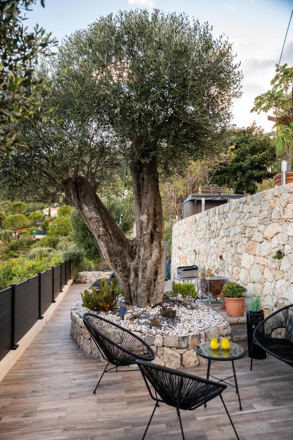 فيلا Le Petit Jardin Exotique بوزولي المظهر الخارجي الصورة